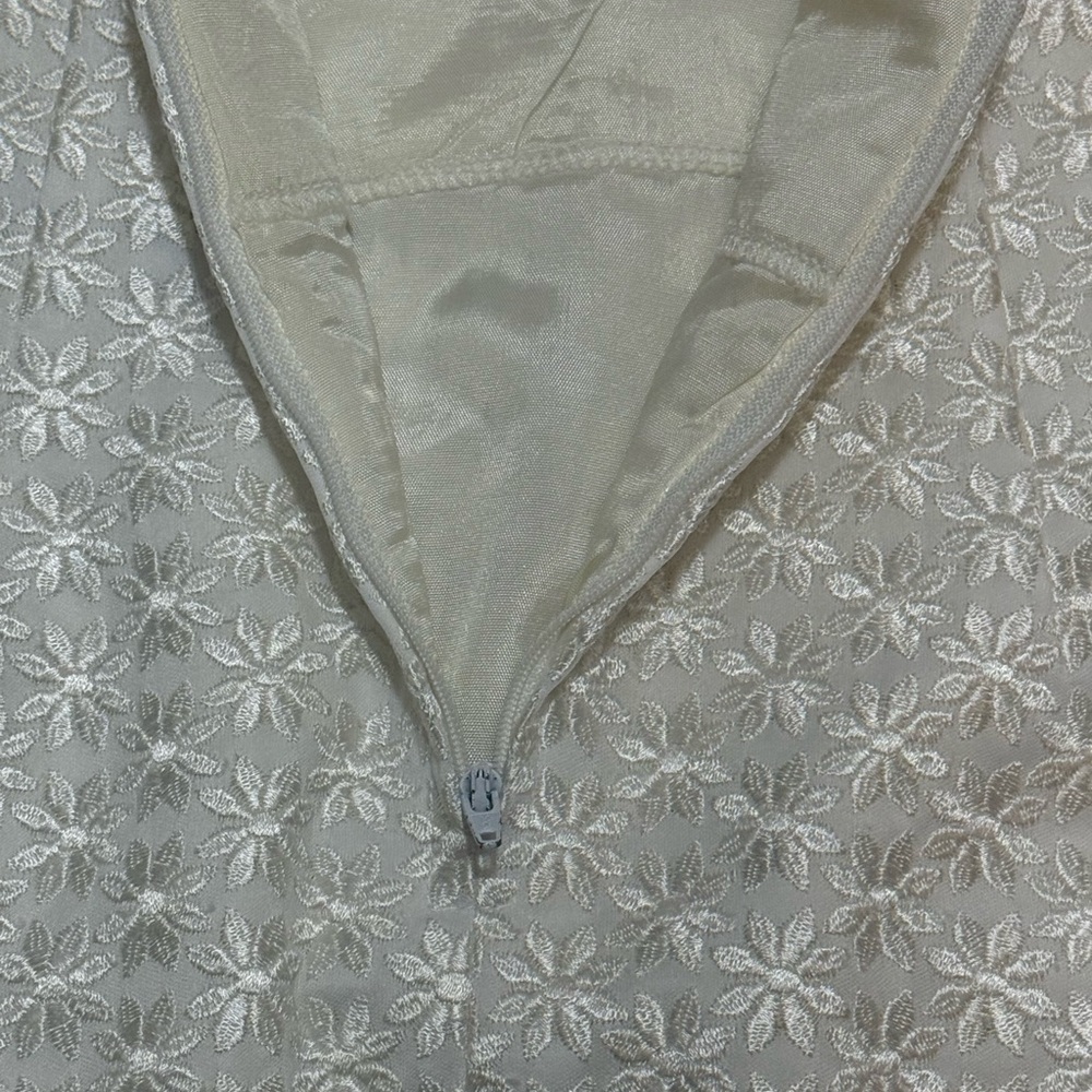 Vintage Tina Hagen Ivory Daisy Embroidered Skirt Size Small Petite - Picture 6 of 9